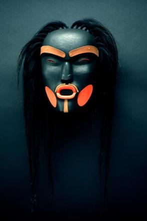 Gikumhl (Chief's mask, Dzunukwa image)