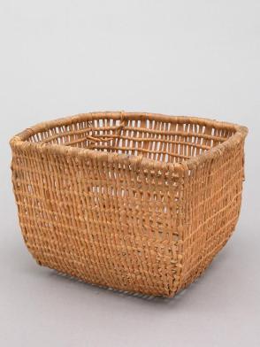 Clam basket