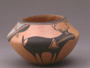 Bowl: Deer with Heartline