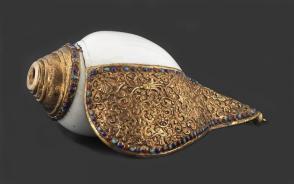 Buddhist ritual shell trumpet