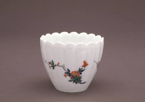 Fluted beaker