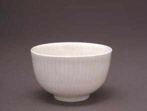 Tea bowl