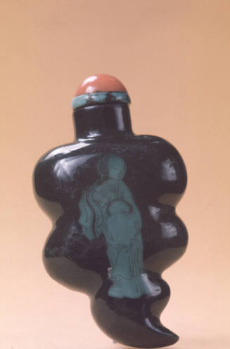 Snuff bottle:  Moon Fairy with a Fan; Moon Fairy with a Book