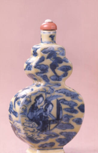 Snuff bottle:  Two Ladies and Two Taoist Immortals