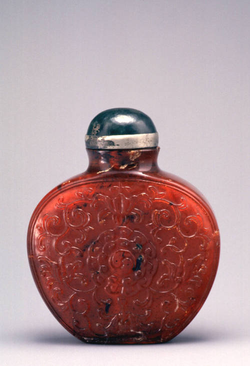 Snuff bottle:  Yin-Yang Design within Lotus and Vines