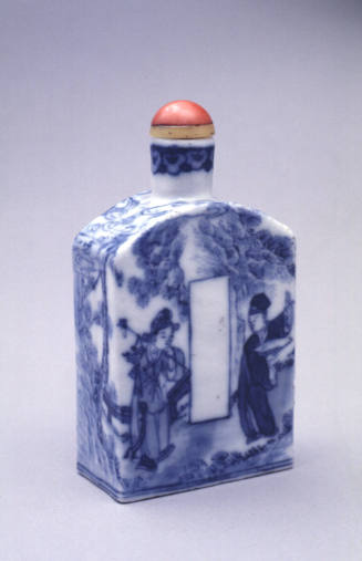 Snuff bottle:  Landscape with Taoist Figures