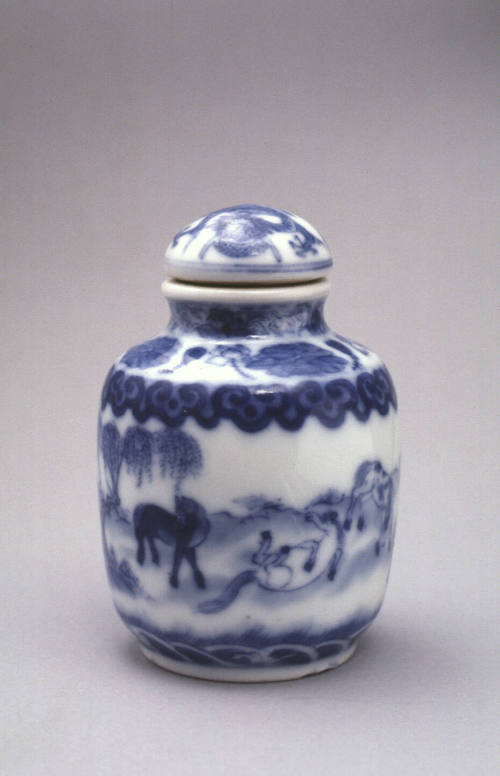 Snuff bottle:  Eight Symbolic Horses of Emperor Wang-mu
