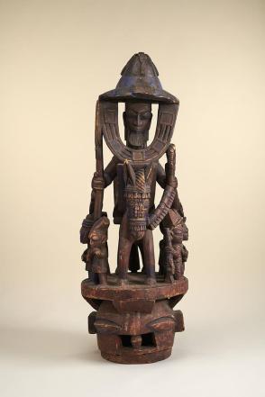 Mask for an Epa festival with a superstructure depicting a balogun (war general)