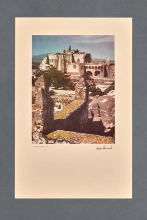 Convento de Yuriria from Guanajuato (Book of nine color images)