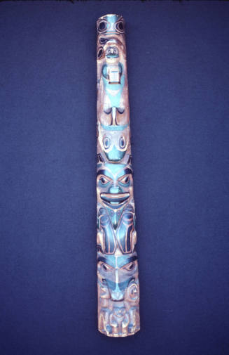 Model Totem Pole
