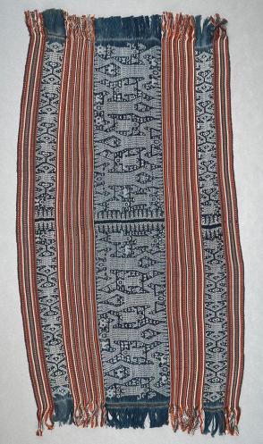 Beti naek (man's hip cloth)