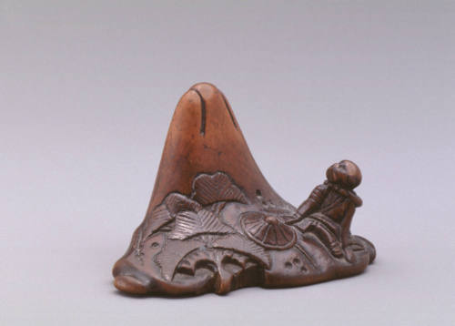 Model of Saigyo Hoshi Seated and Viewing Mt. Fuji