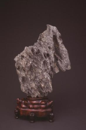 Scholar’s rock on stand