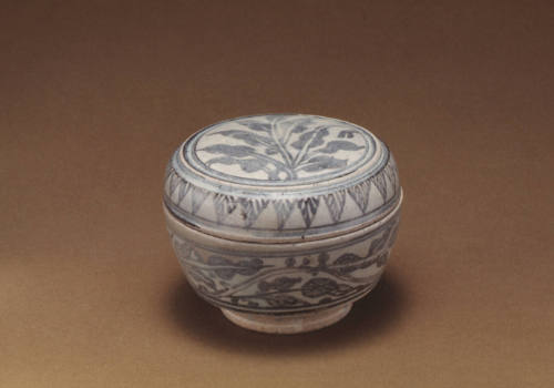 Covered box
