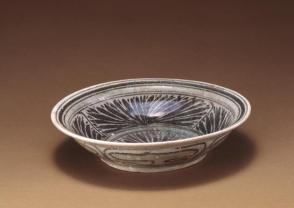 Bowl with floral designs