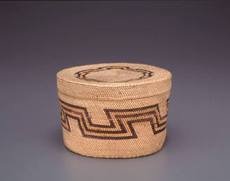 Basket with lid