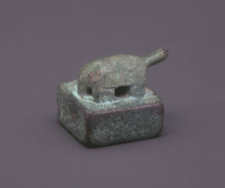 Seal with figure of a tortoise