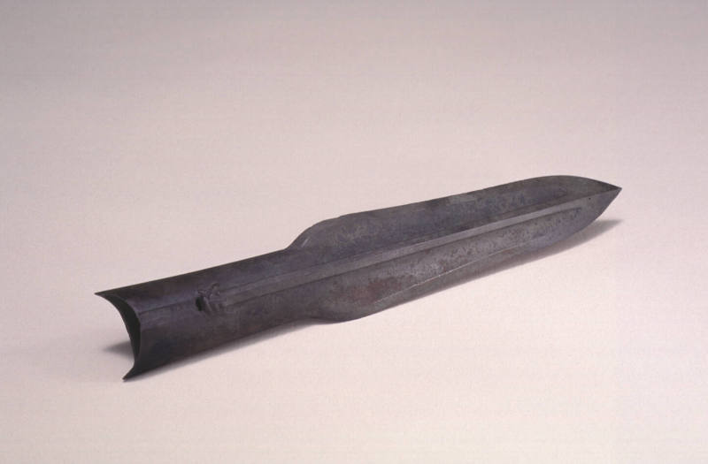 Spear head