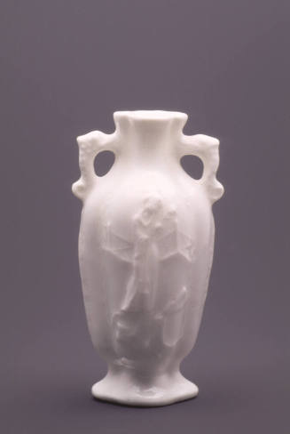 Bottle-shaped vase
