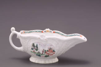 Sauce boat
