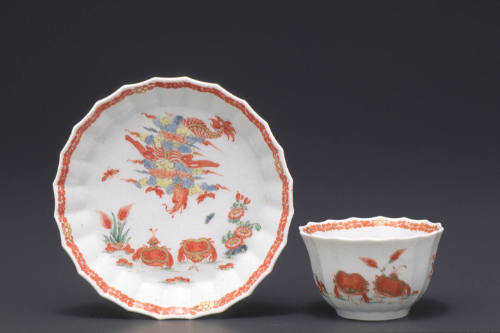 Tea bowl and saucer