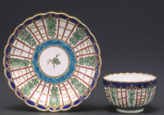 Tea bowl and saucer