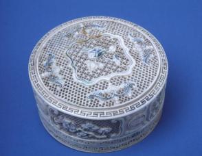 Pierced scent box