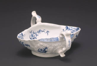 Two-handled sauce boat