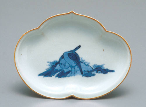 Lobed plate