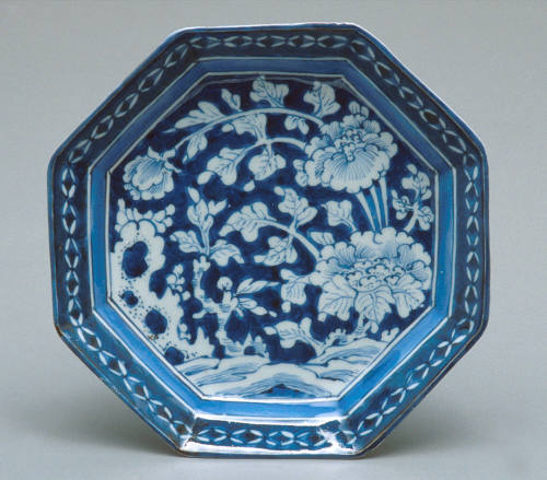 Octagonal plate