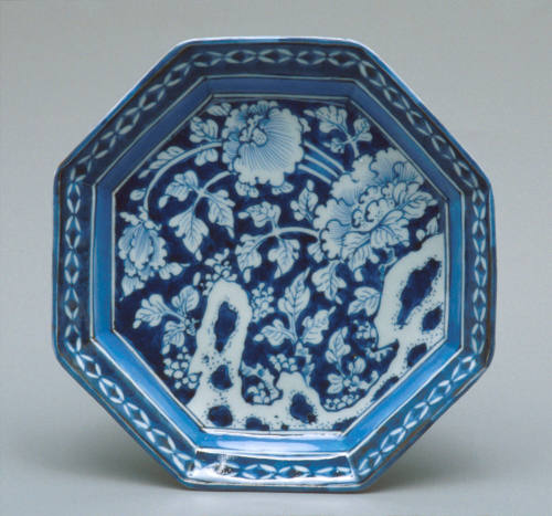 Octagonal plate