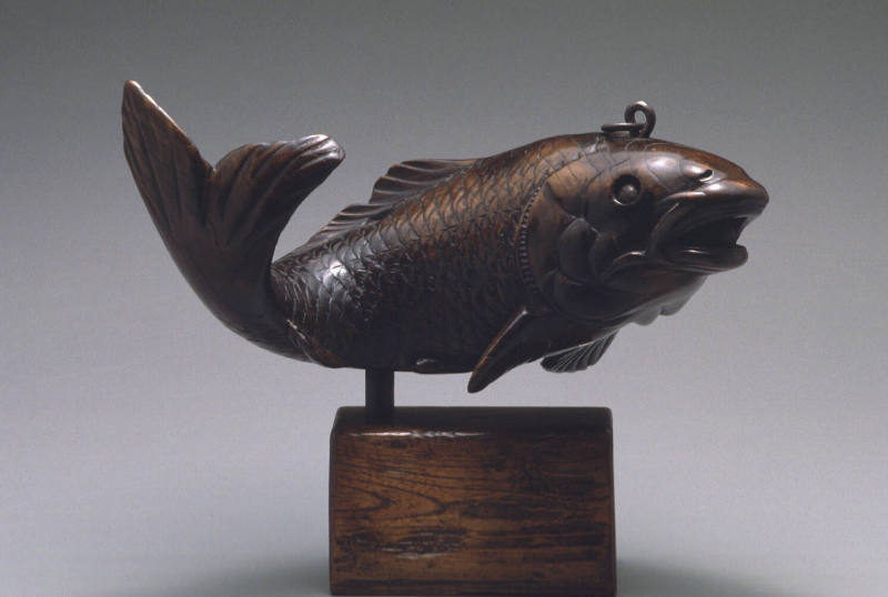 Carp, wood hearth hanger balance