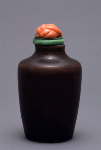 Snuff bottle