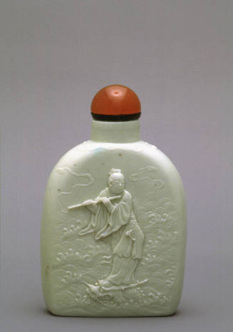 Snuff bottle