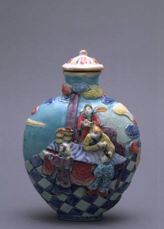 Snuff bottle
