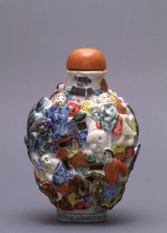 Snuff bottle