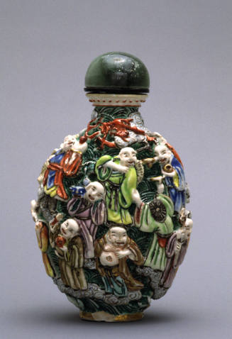 Snuff bottle