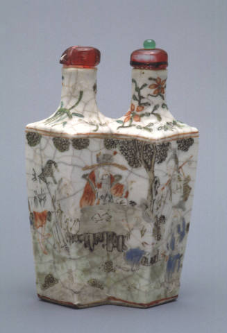 Snuff bottle