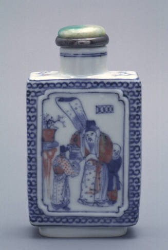 Snuff bottle