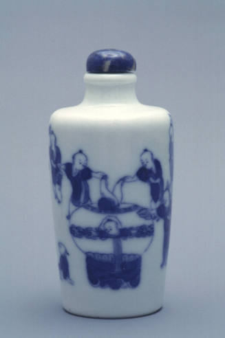 Snuff bottle
