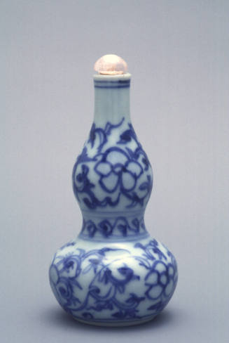 Miniature snuff bottle