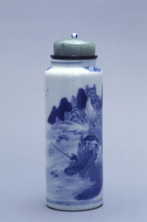 Snuff bottle