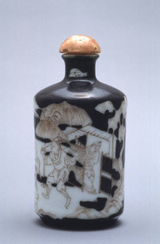 Snuff bottle