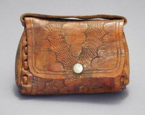 Leather pouch (Embene)