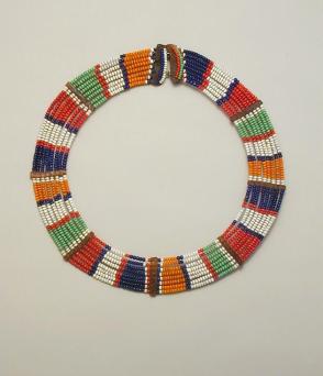 Small pattern necklace (Emankeki kiti oo muatat)