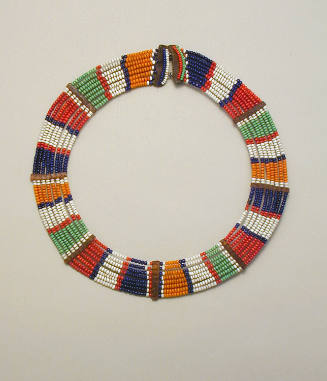 Small pattern necklace (Emankeki kiti oo muatat)