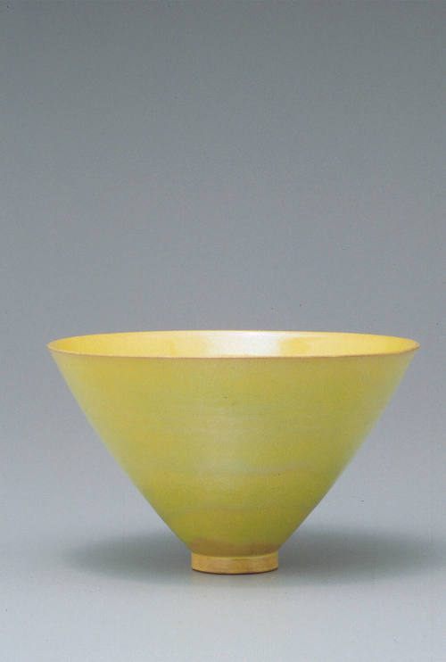 Bowl (flaring shape)