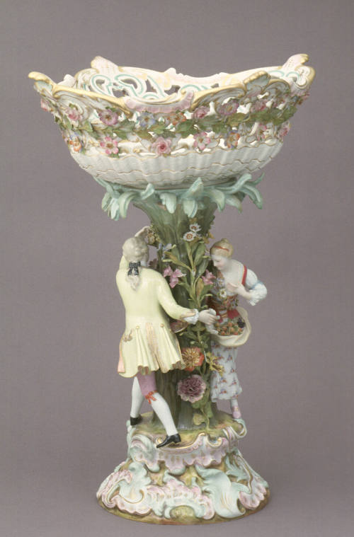 Compote centerpiece