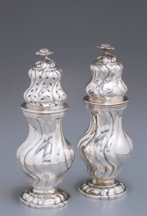 Sugar Caster