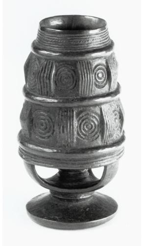 Cup in form of a Bushong drum with pedestal base